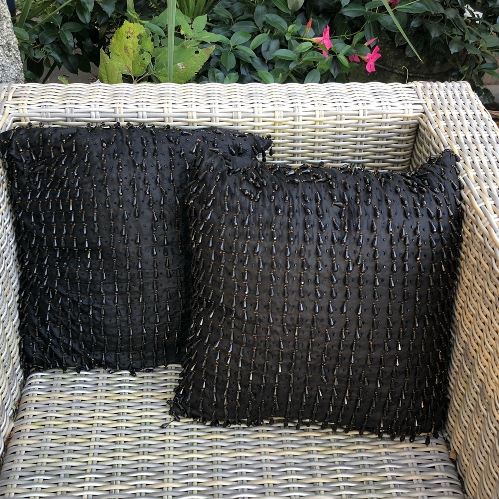 Pair of Borgata Beaded Throw Accent Pillows Black